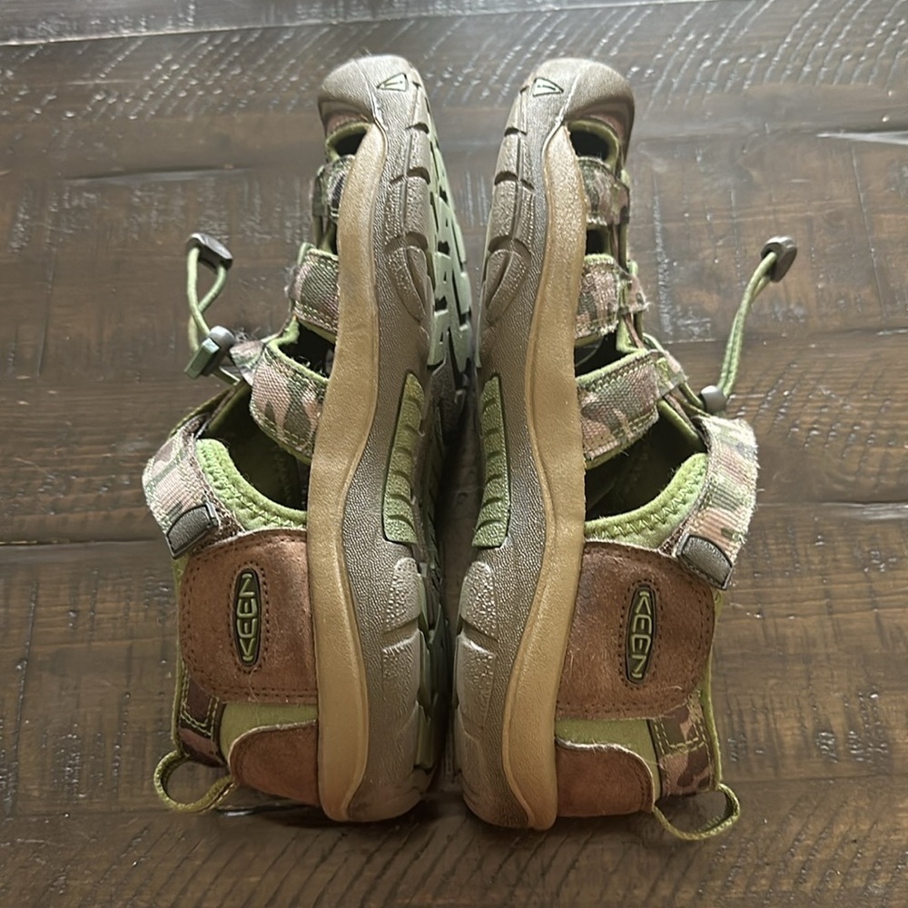Keen Men’s Size 7 Newport H2 Sports Sandals Outdoor Hiking Washable Shoes Camo - Picture 6 of 16